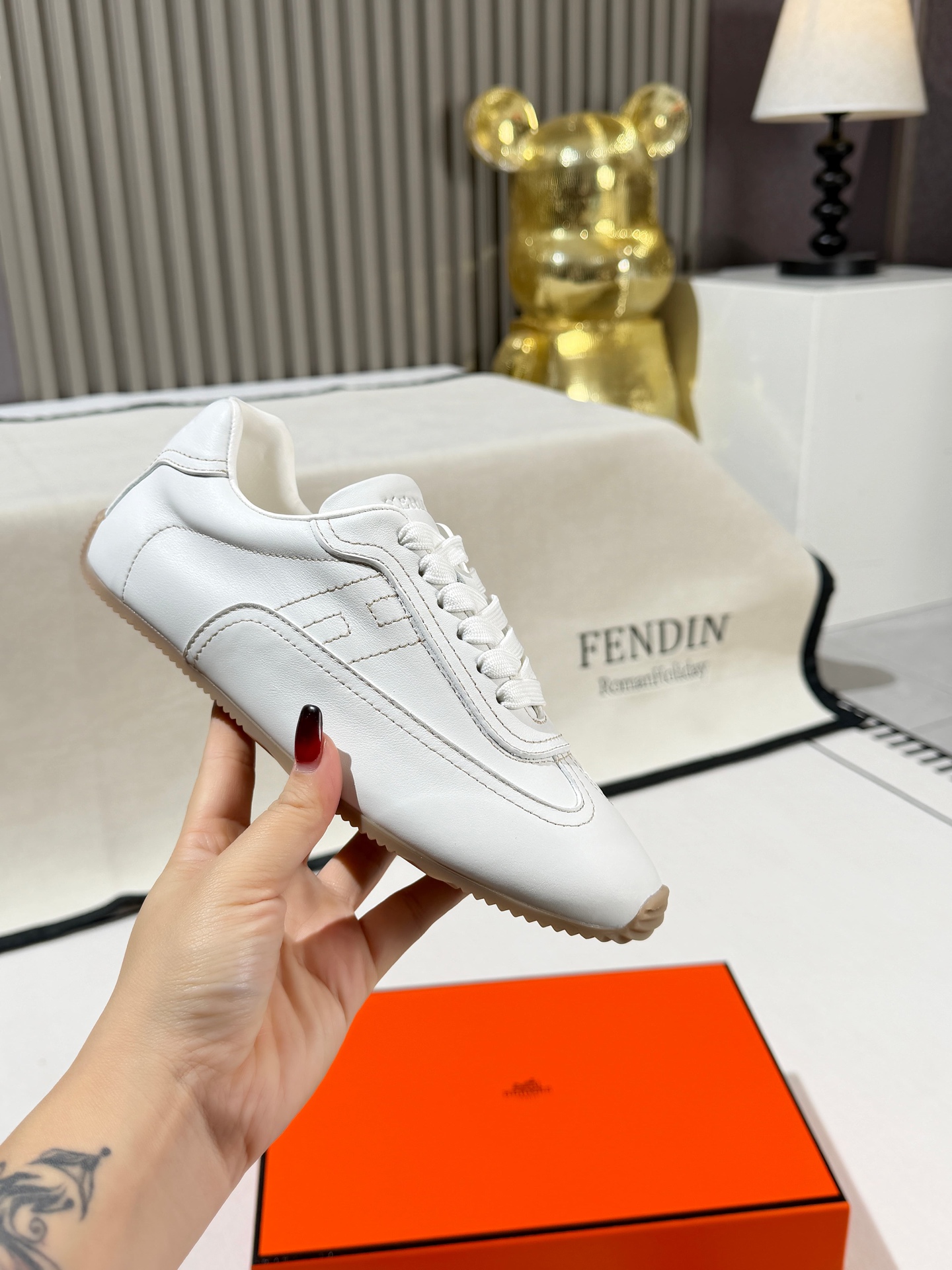Women's high heels